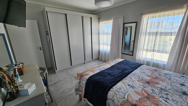 3 Bedroom Property for Sale in Dwarskersbos Western Cape